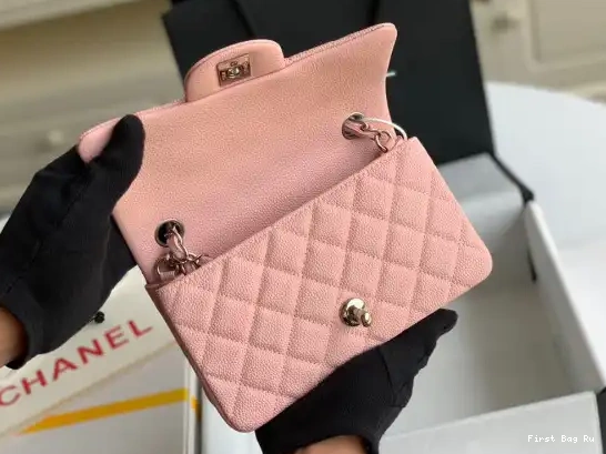 First Bag Ru BAG CHANEL 20CM FLAP 0604